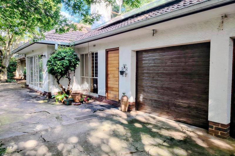 4 Bedroom Property for Sale in Bedfordview Gauteng