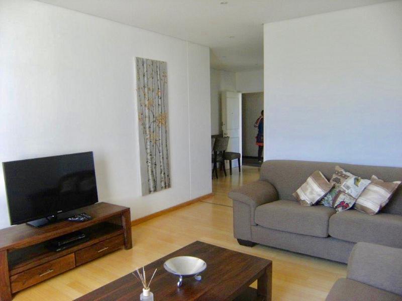 To Let 1 Bedroom Property for Rent in Sandhurst Gauteng