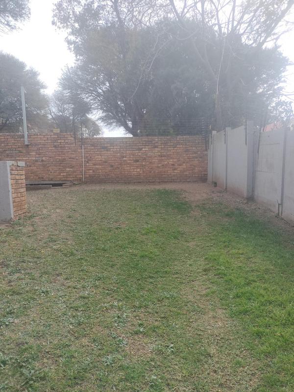 3 Bedroom Property for Sale in Roodepoort Gauteng