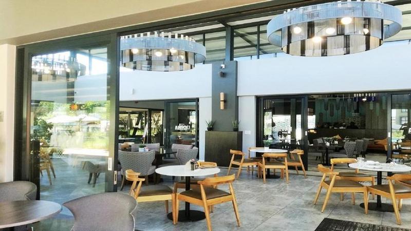 To Let 2 Bedroom Property for Rent in Waterfall Gauteng