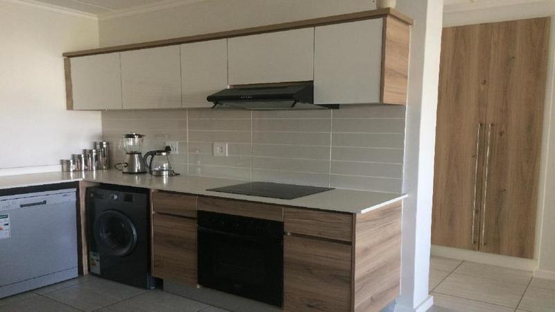 To Let 2 Bedroom Property for Rent in Waterfall Gauteng