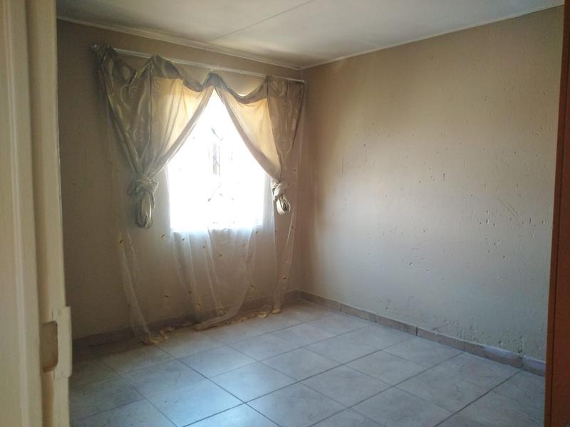3 Bedroom Property for Sale in Protea Glen Gauteng