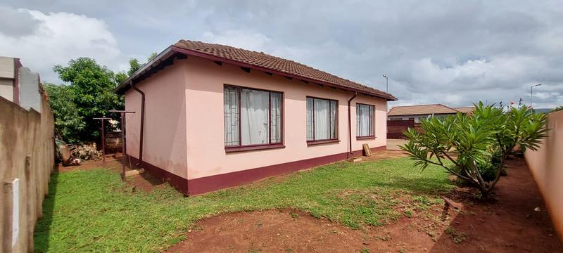 3 Bedroom Property for Sale in The Orchards Gauteng