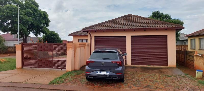 3 Bedroom Property for Sale in The Orchards Gauteng