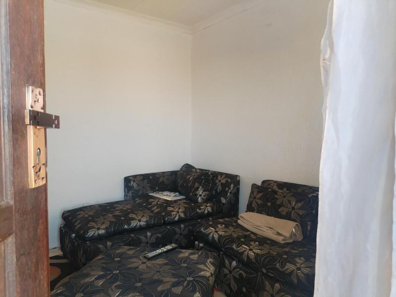 To Let 2 Bedroom Property for Rent in Kagiso Gauteng