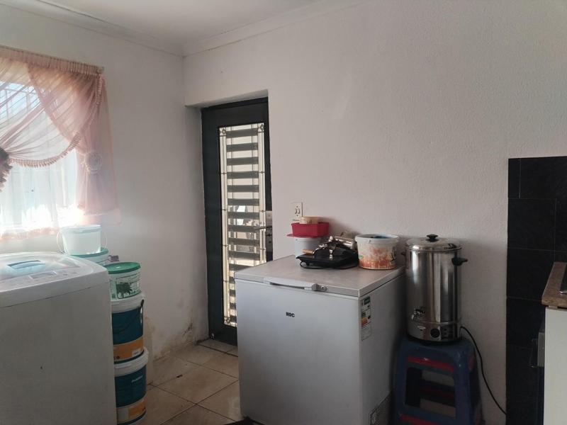 To Let 2 Bedroom Property for Rent in Kagiso Gauteng