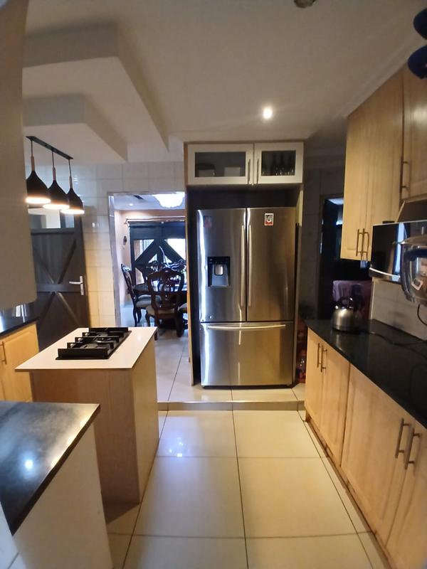 3 Bedroom Property for Sale in Rondebult Gauteng