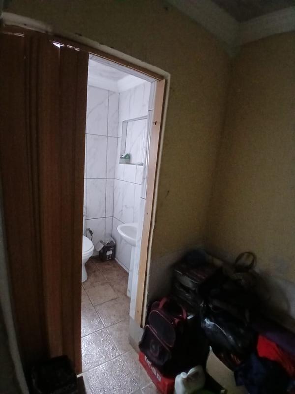 3 Bedroom Property for Sale in Rondebult Gauteng