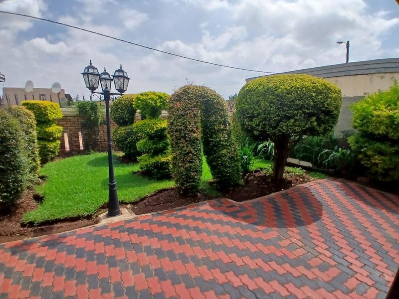 3 Bedroom Property for Sale in Rondebult Gauteng