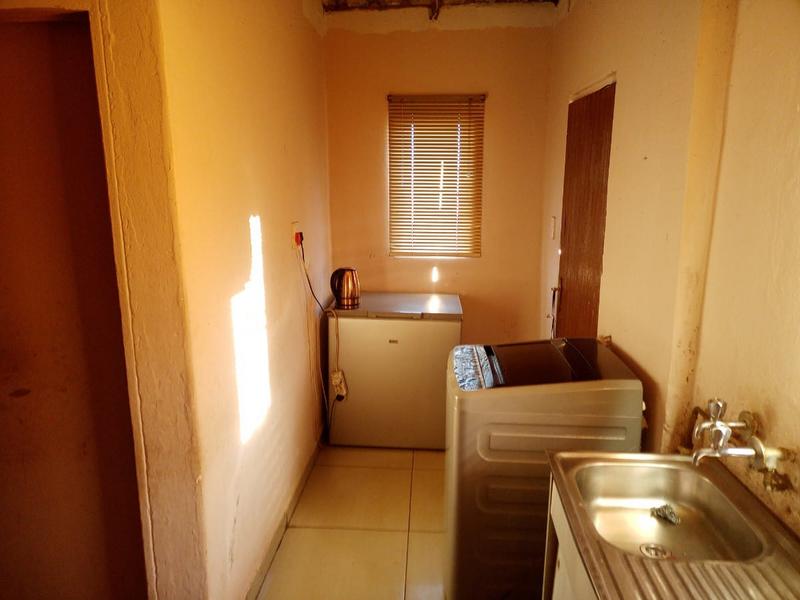 4 Bedroom Property for Sale in Protea Glen Gauteng