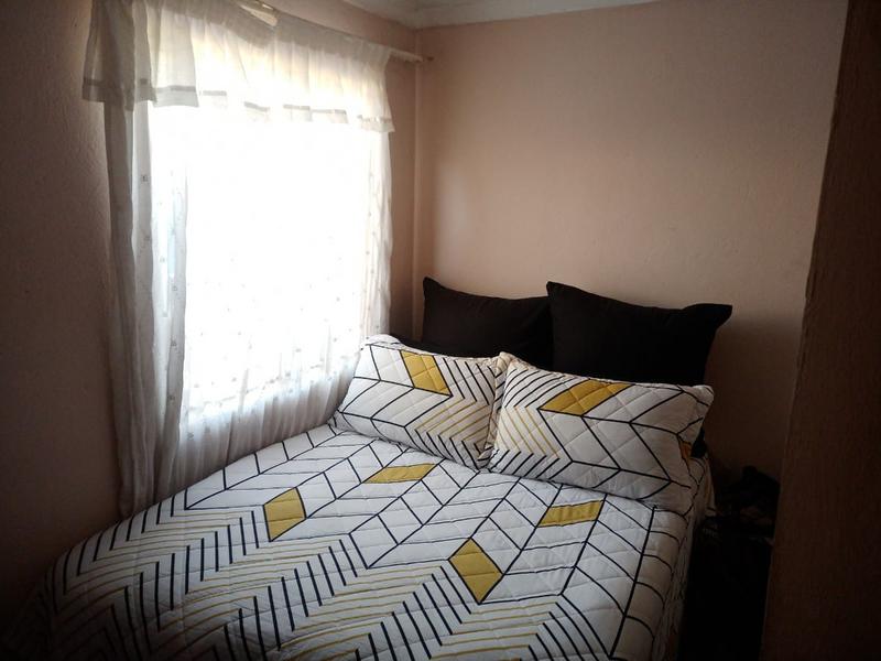 4 Bedroom Property for Sale in Protea Glen Gauteng