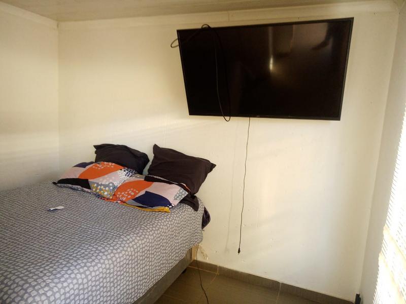 4 Bedroom Property for Sale in Protea Glen Gauteng