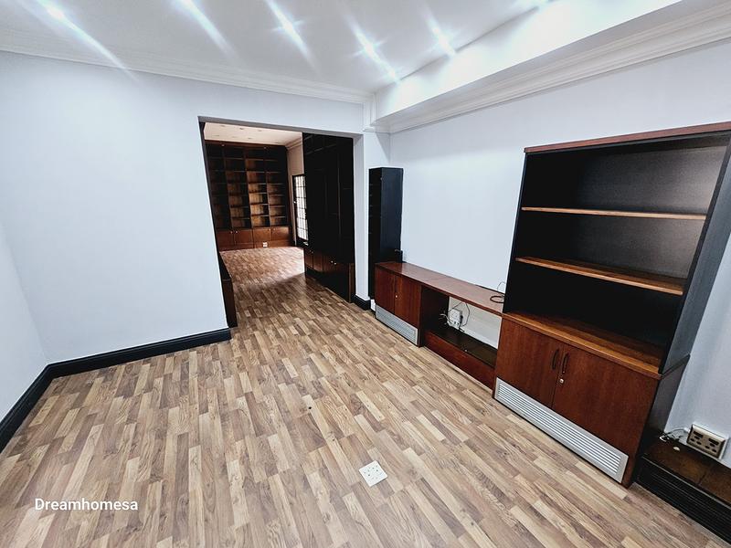 5 Bedroom Property for Sale in Houghton Estate Gauteng