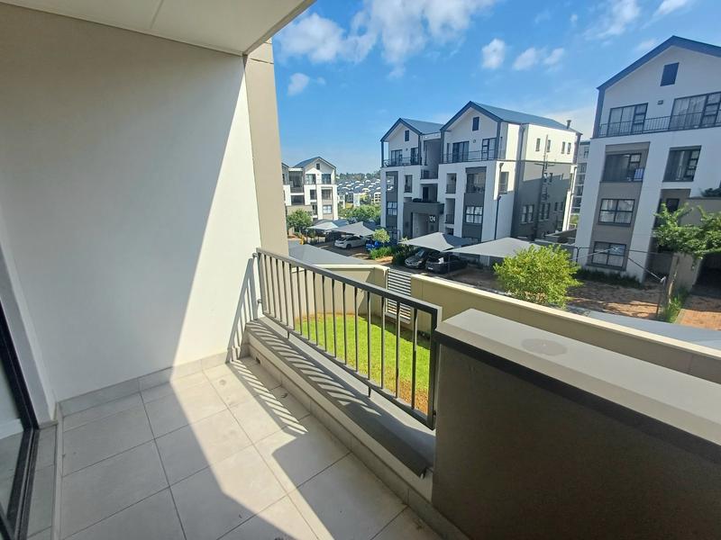 To Let 2 Bedroom Property for Rent in Waterfall Gauteng