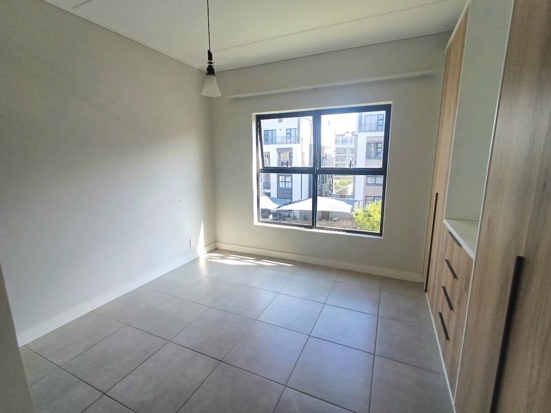 To Let 2 Bedroom Property for Rent in Waterfall Gauteng