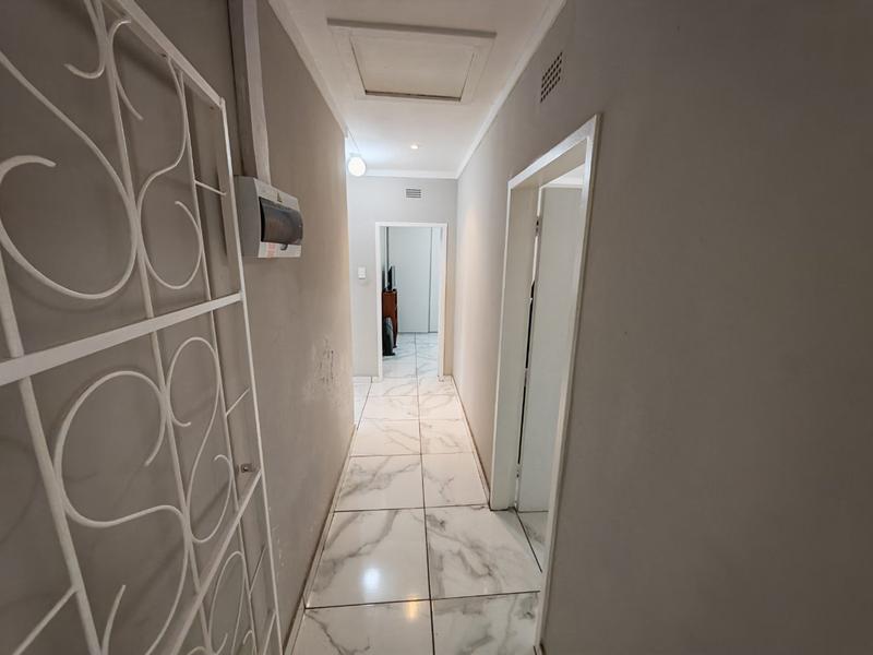 3 Bedroom Property for Sale in Vanderbijlpark SW 5 Gauteng