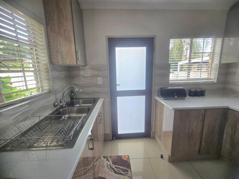 To Let 2 Bedroom Property for Rent in Eldoraigne Gauteng