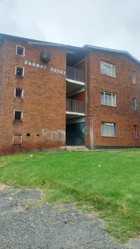 2 Bedroom Property for Sale in Bellavista Estates Gauteng