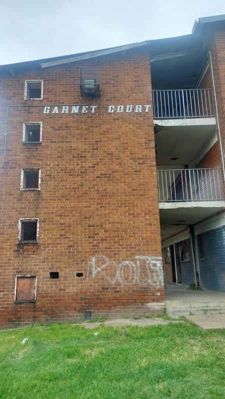 2 Bedroom Property for Sale in Bellavista Estates Gauteng