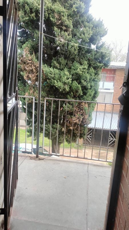 2 Bedroom Property for Sale in Bellavista Estates Gauteng