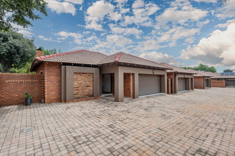 3 Bedroom Property for Sale in New Redruth Gauteng