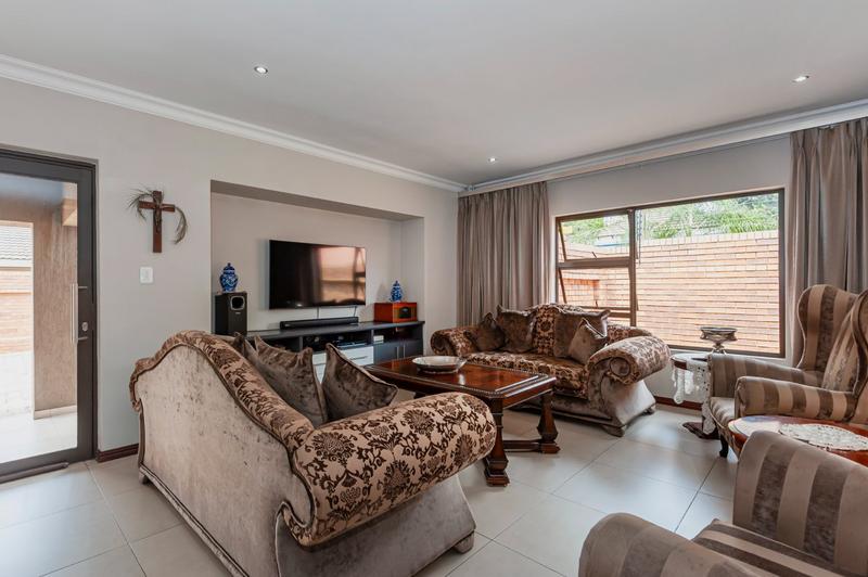 3 Bedroom Property for Sale in New Redruth Gauteng