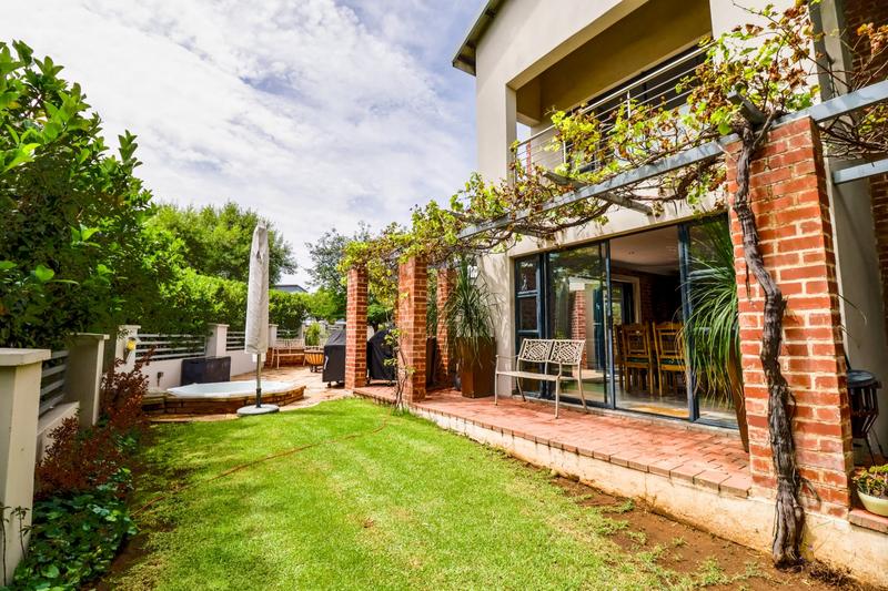 3 Bedroom Property for Sale in Copperleaf Estate Gauteng