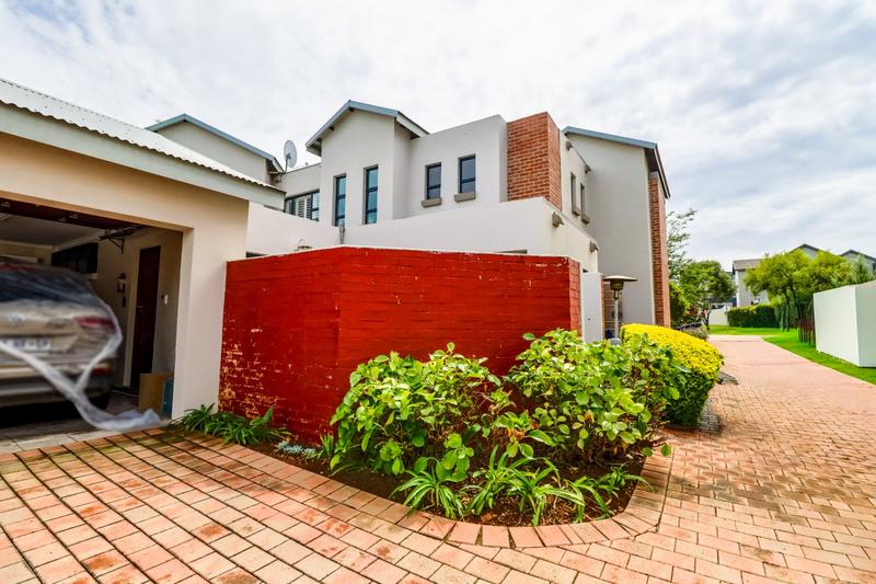 3 Bedroom Property for Sale in Copperleaf Estate Gauteng