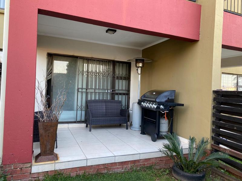 To Let 2 Bedroom Property for Rent in Noordwyk Gauteng