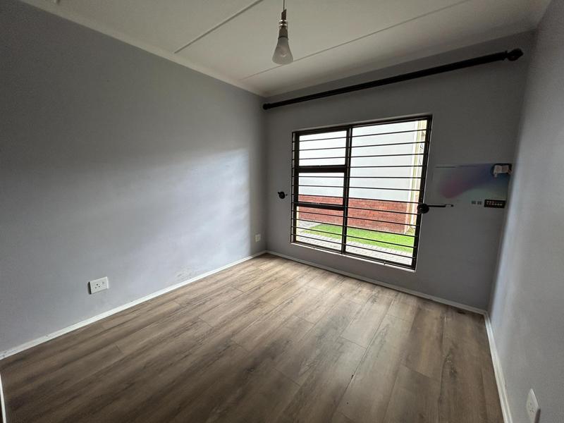 To Let 2 Bedroom Property for Rent in Noordwyk Gauteng