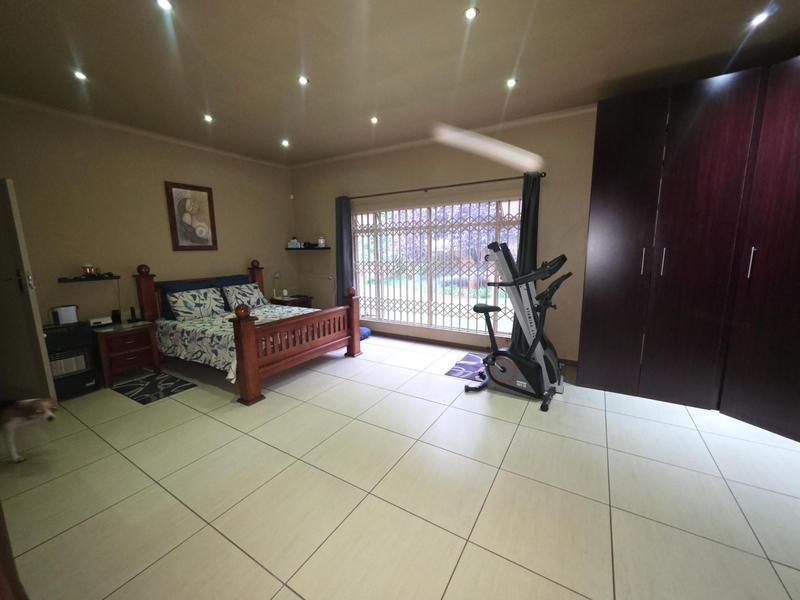 4 Bedroom Property for Sale in Golf Park Gauteng
