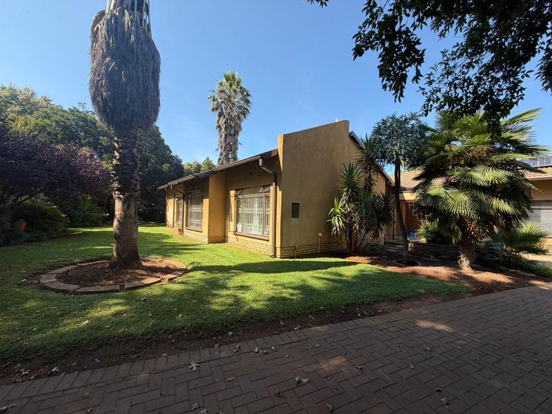 4 Bedroom Property for Sale in Golf Park Gauteng