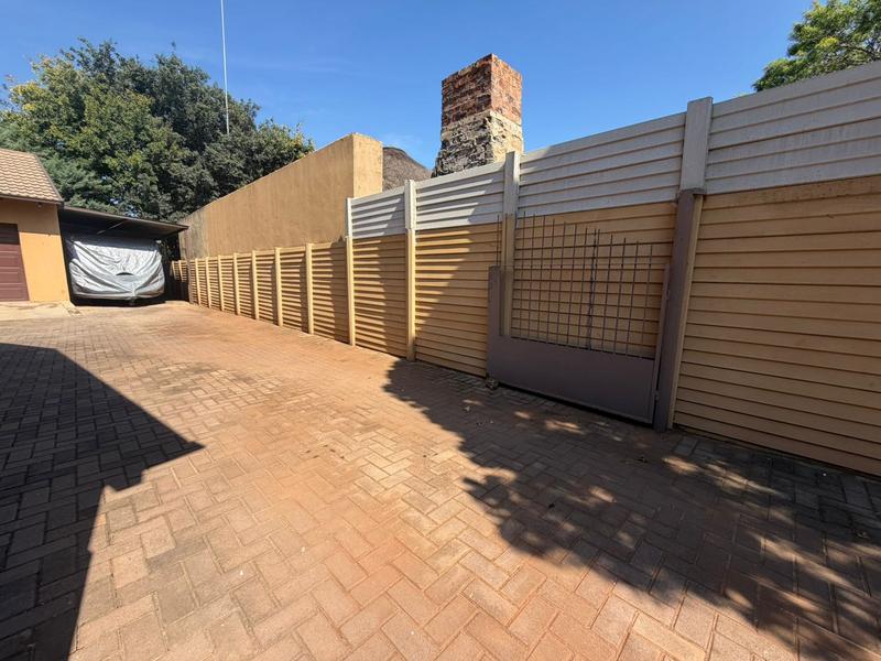 4 Bedroom Property for Sale in Golf Park Gauteng