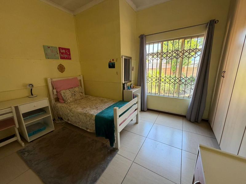 4 Bedroom Property for Sale in Golf Park Gauteng