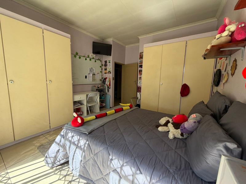 4 Bedroom Property for Sale in Golf Park Gauteng