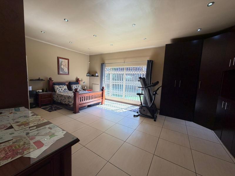 4 Bedroom Property for Sale in Golf Park Gauteng