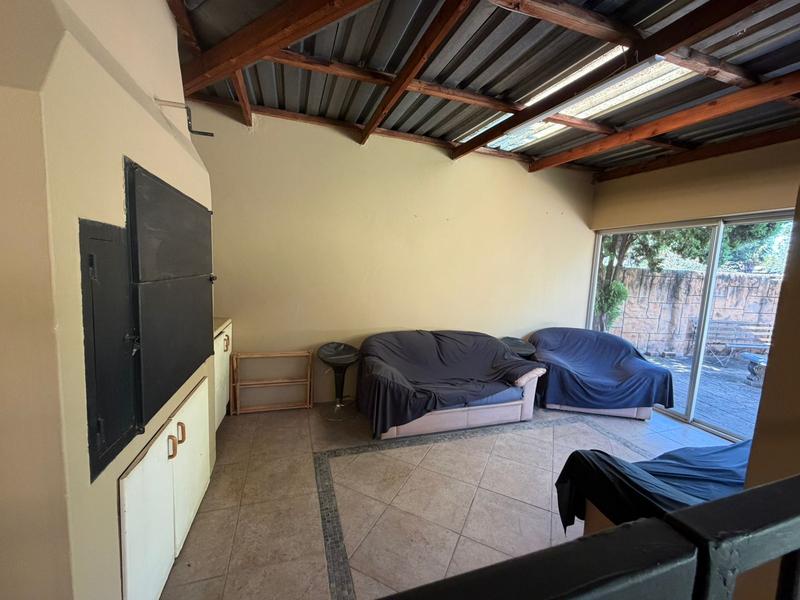 4 Bedroom Property for Sale in Golf Park Gauteng