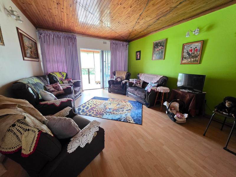 3 Bedroom Property for Sale in Meyerton Central Gauteng