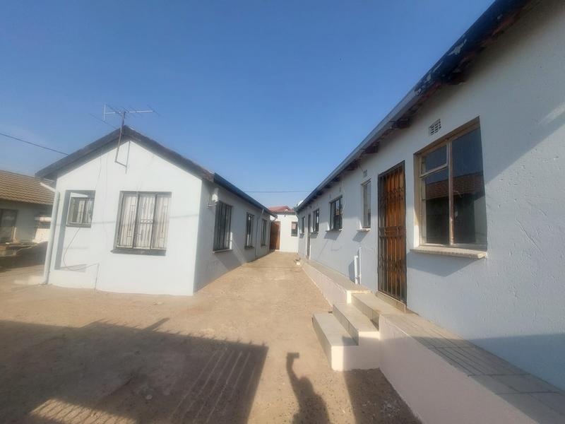 To Let 3 Bedroom Property for Rent in Ebony Park Gauteng