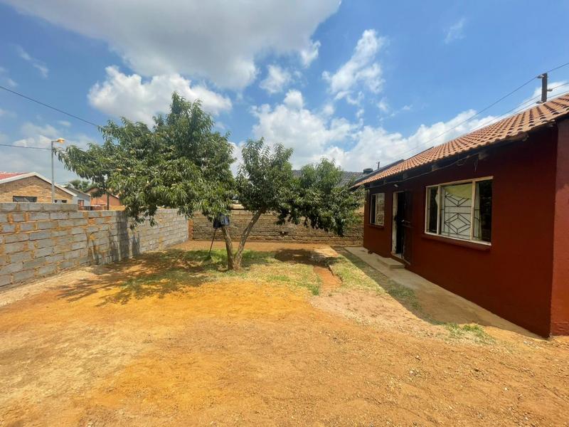 2 Bedroom Property for Sale in Drieziek Gauteng