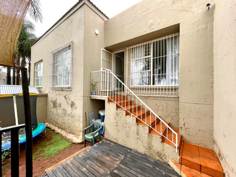 2 Bedroom Property for Sale in Rangeview Gauteng