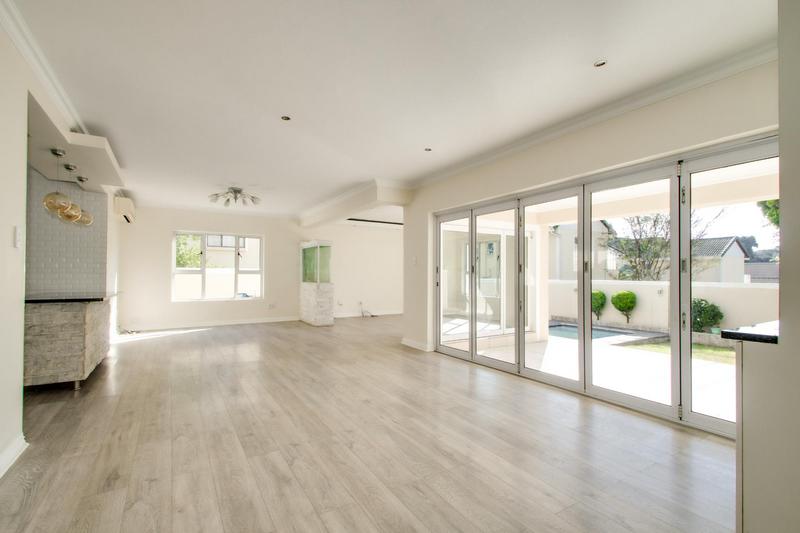 To Let 3 Bedroom Property for Rent in Fourways Gauteng