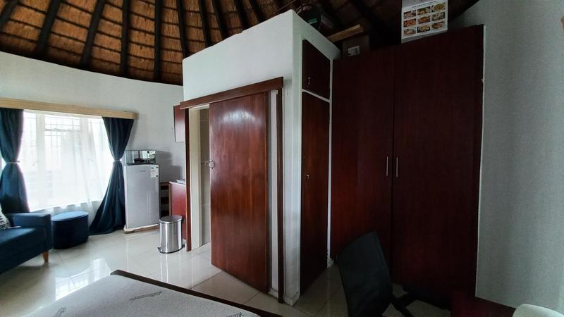 To Let 1 Bedroom Property for Rent in Ashlea Gardens Gauteng