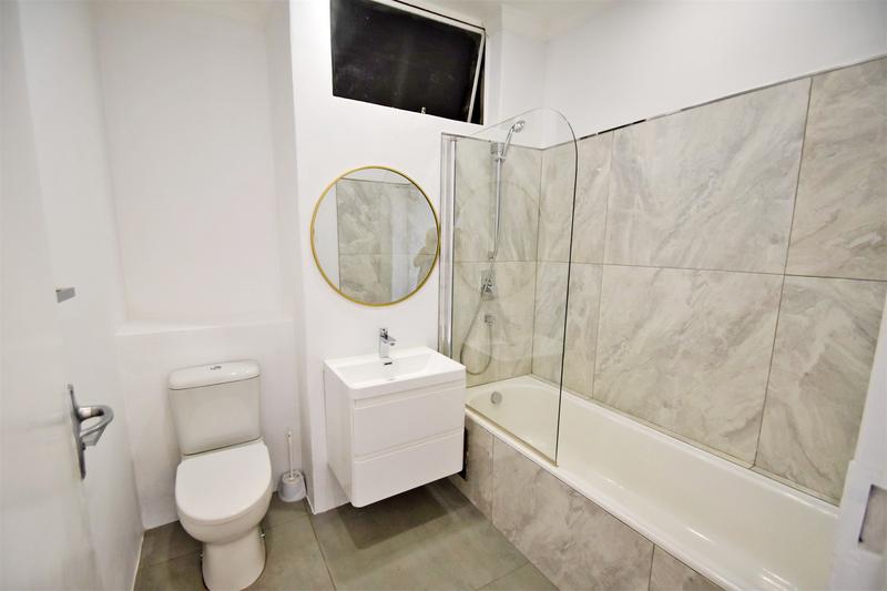 2 Bedroom Property for Sale in Parkmore Gauteng