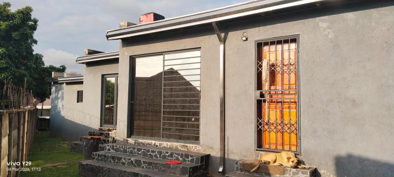 3 Bedroom Property for Sale in Esther Park Gauteng