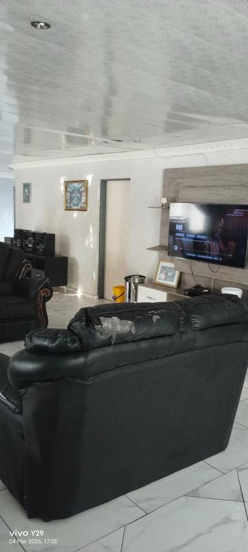 3 Bedroom Property for Sale in Esther Park Gauteng