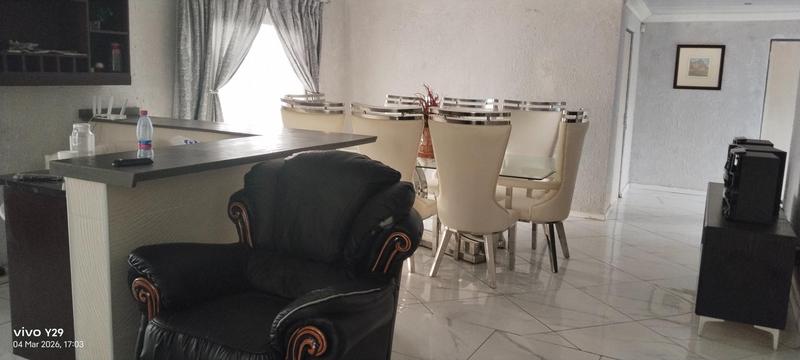 3 Bedroom Property for Sale in Esther Park Gauteng