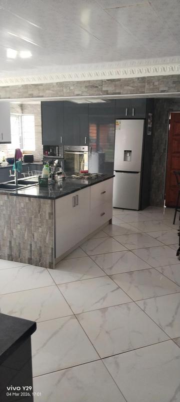 3 Bedroom Property for Sale in Esther Park Gauteng