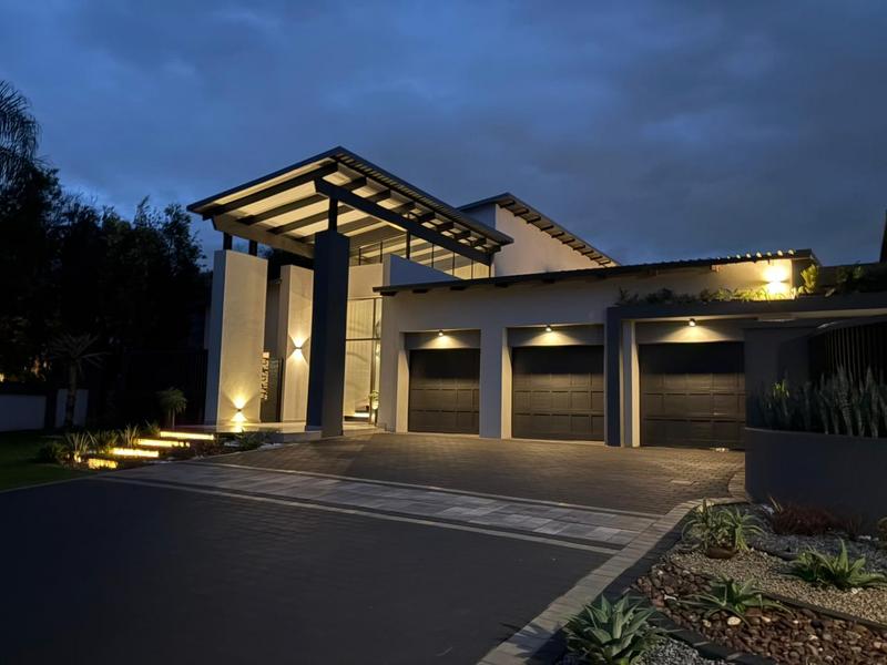 6 Bedroom Property for Sale in Midstream Estate Gauteng