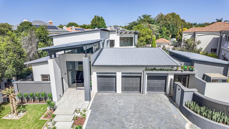 6 Bedroom Property for Sale in Midstream Estate Gauteng